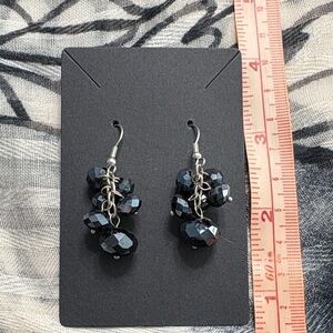 🖤Chic Black Beaded Cluster Earrings🖤